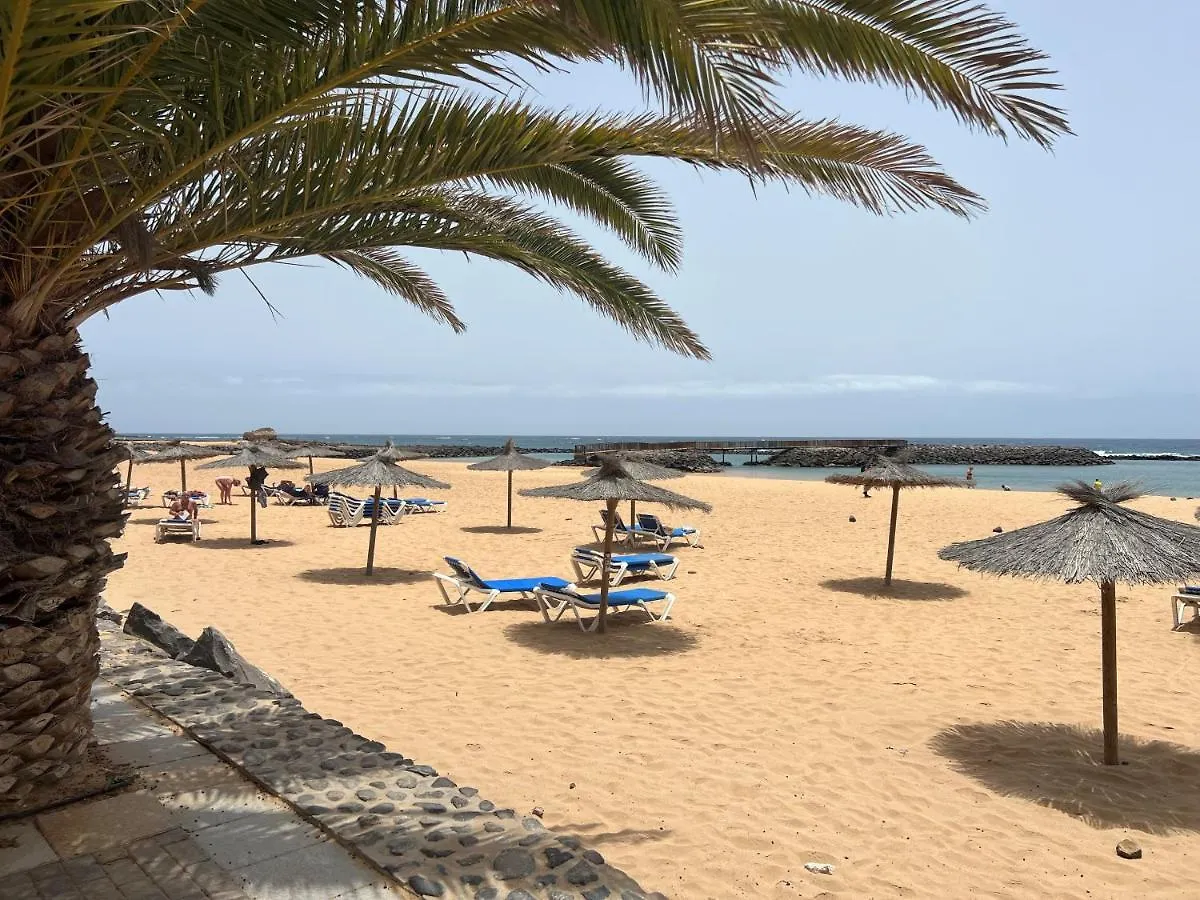 Villa Eva - New To The Market, Fully Refurbished Licensed Villa - Private Pool Caleta de Fuste 0*,  España